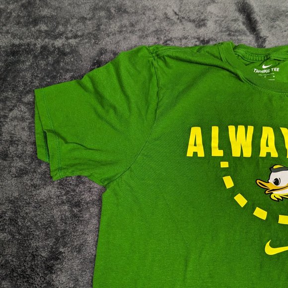 Oregon Ducks Shirt Women Medium Green Always Us Short Sleeve Athletic Nike Tee - Picture 2 of 16